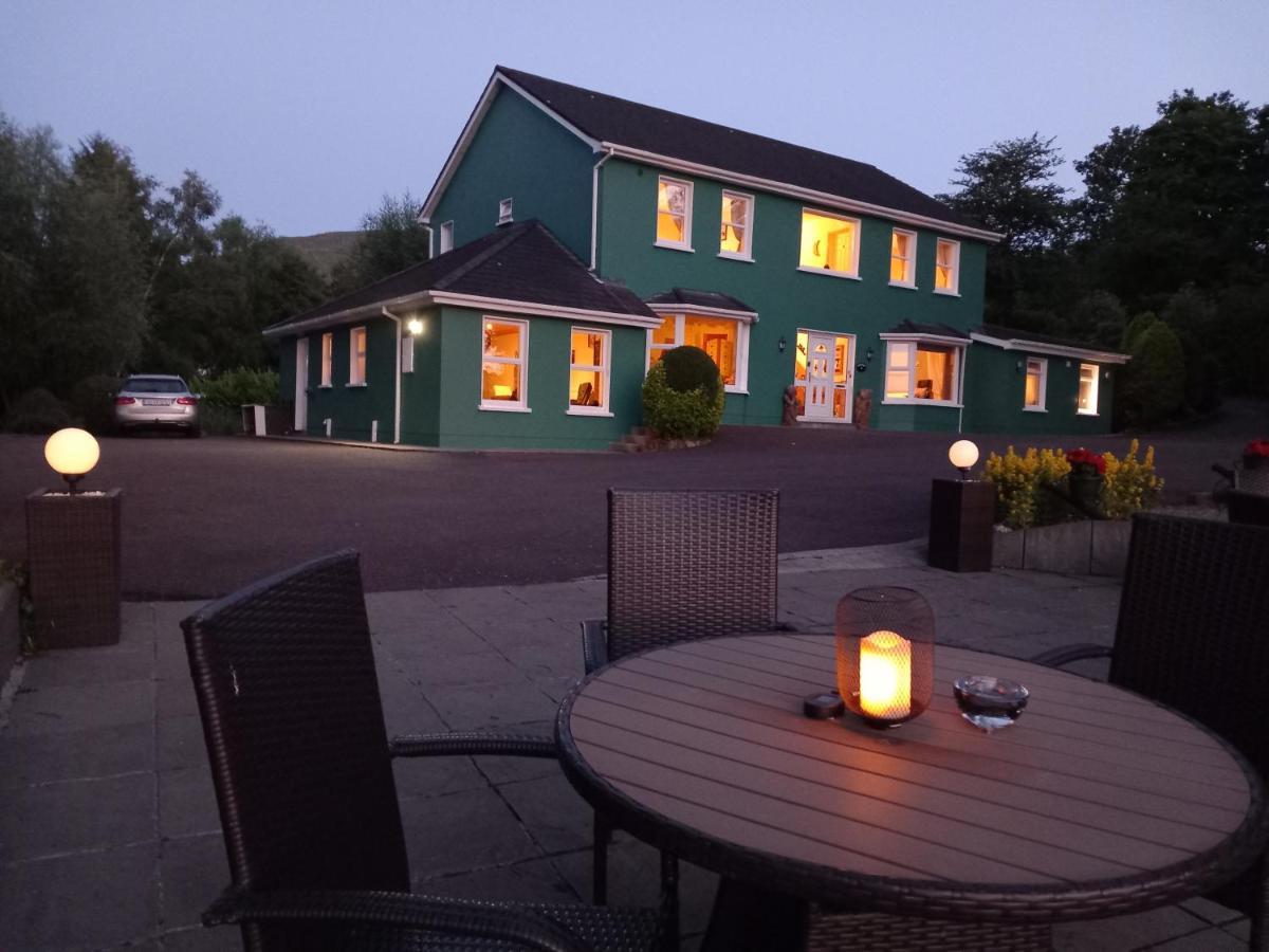 Watersedge Seaviews Hotel Kenmare Bagian luar foto