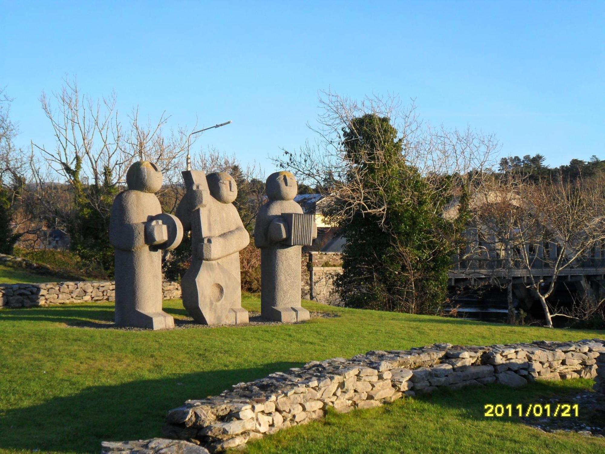 Watersedge Seaviews Hotel Kenmare Bagian luar foto