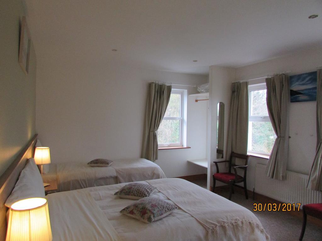 Watersedge Seaviews Hotel Kenmare Bagian luar foto