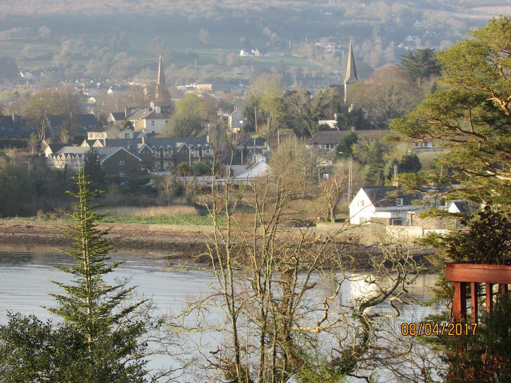 Watersedge Seaviews Hotel Kenmare Bagian luar foto