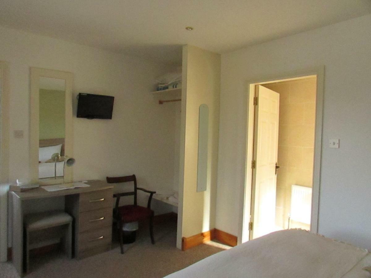 Watersedge Seaviews Hotel Kenmare Bagian luar foto
